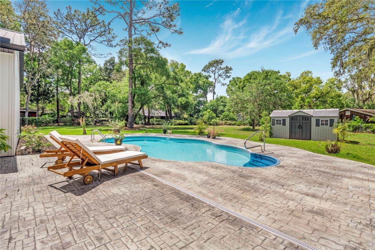 805 Bay Tree Circle, Deland, FL 32724 Photo