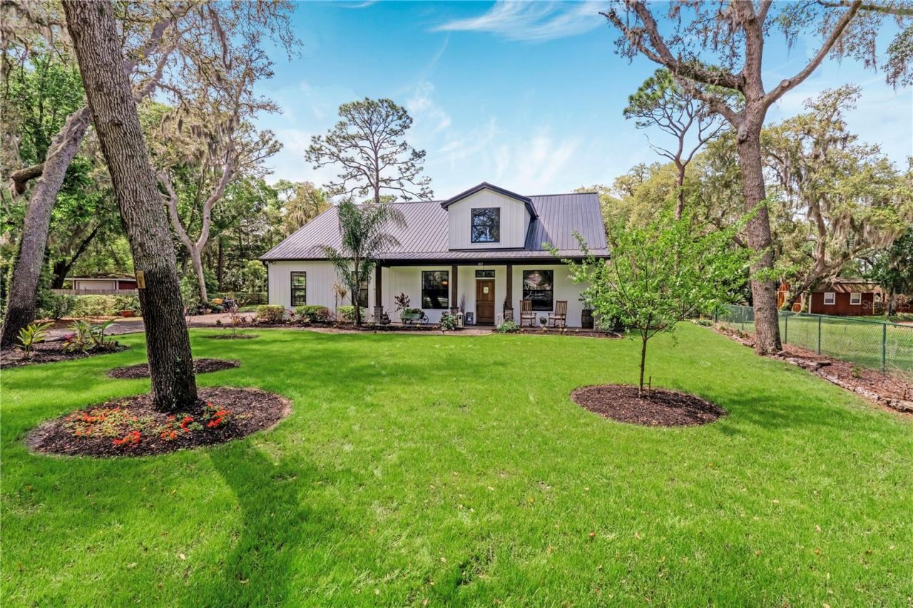 805 Bay Tree Circle, Deland, FL 32724 Photo