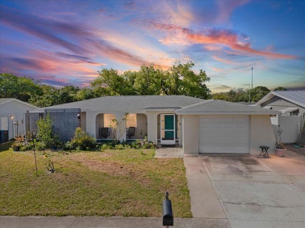 5646 ANDREA DRIVE , HOLIDAY, FL 34690