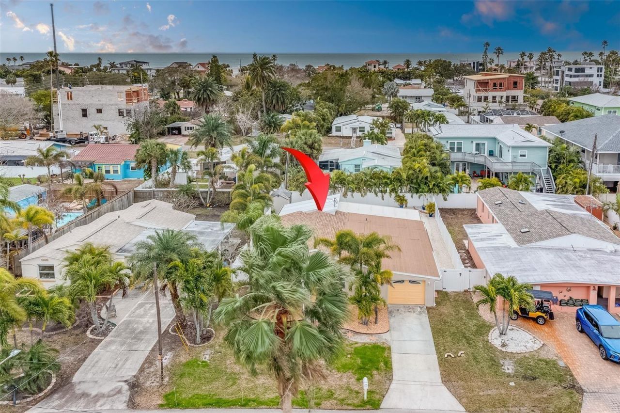 16108 Redington Drive, Redington Beach, FL 33708 Photo