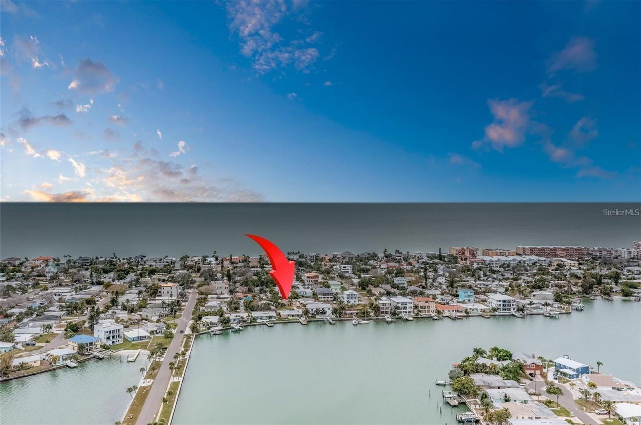 16108 Redington Drive, Redington Beach, FL 33708 Photo