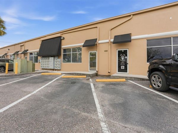 5404 HOOVER BOULEVARD , Unit 8, TAMPA, FL 33634