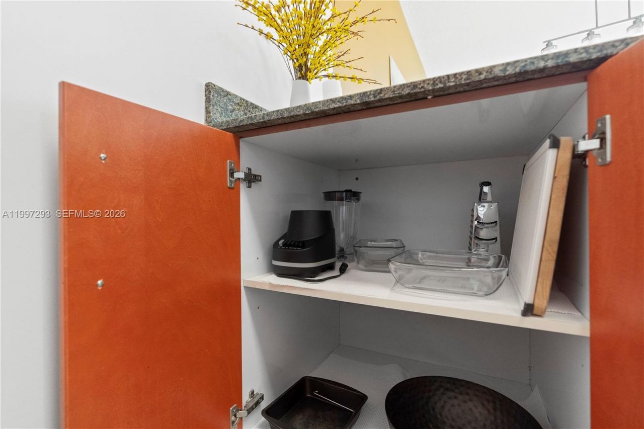 1200 Brickell Bay Dr, Unit PH 4218, Miami, FL 33131 Photo