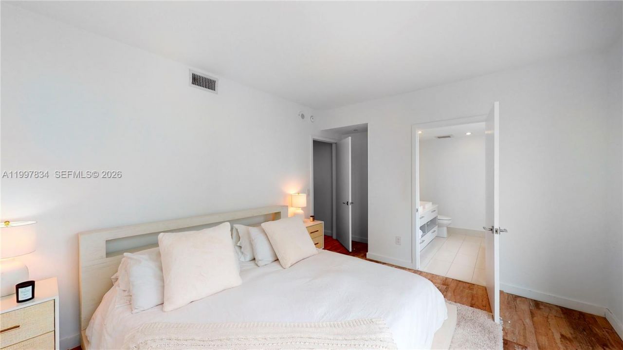 650 NE 32nd St, Unit 4607, Miami, FL 33137 Photo