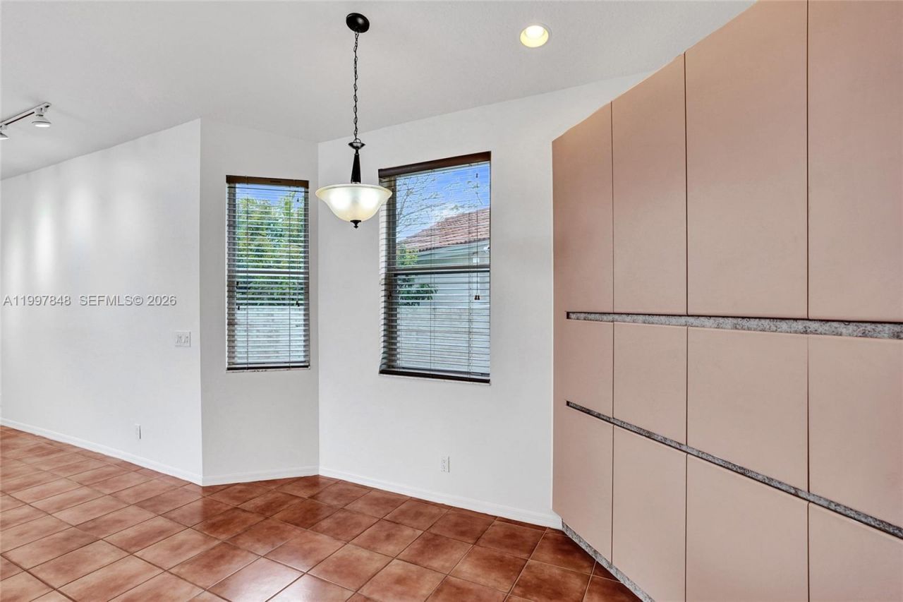 10800 Haydn Dr, Boca Raton, FL 33498 Photo