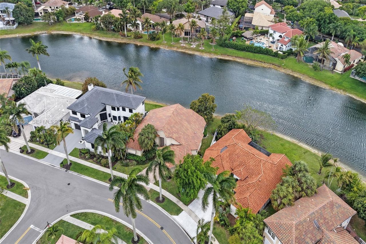 10800 Haydn Dr, Boca Raton, FL 33498 Photo