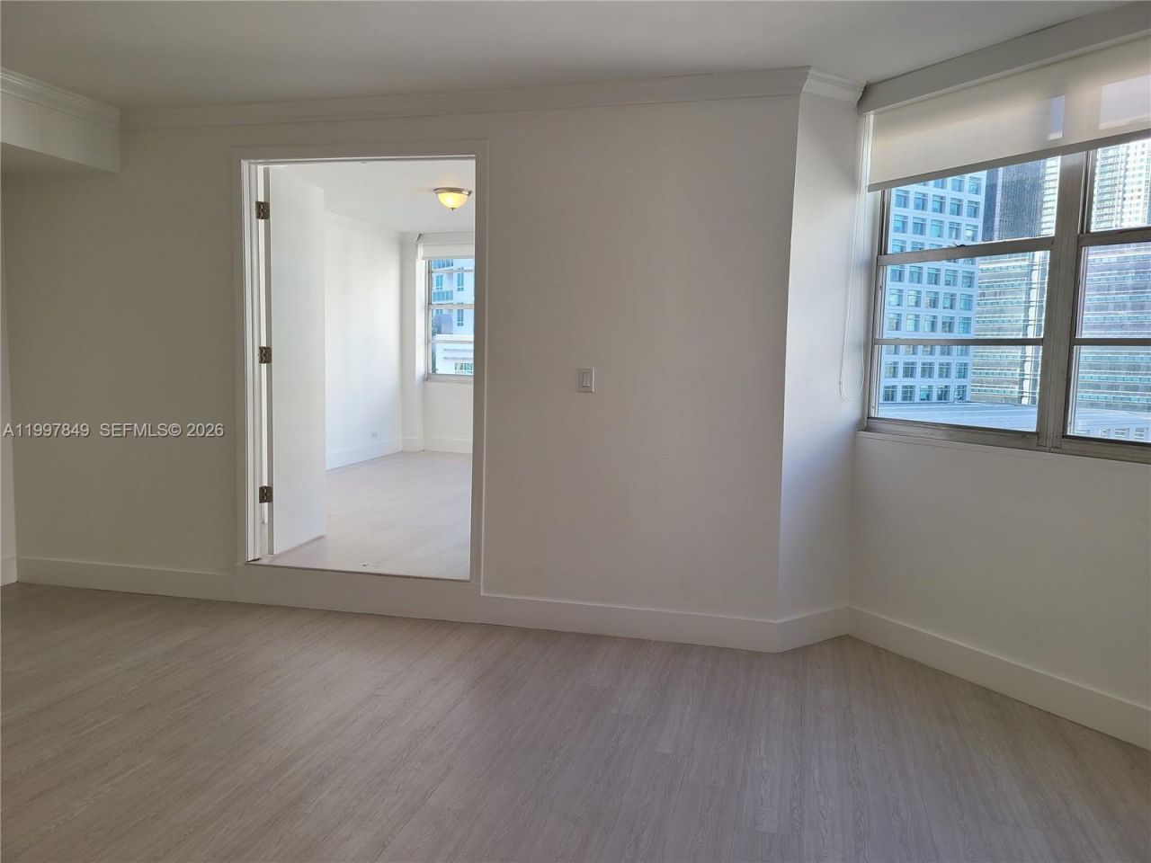 999 Brickell Bay Dr, Unit 1207, Miami, FL 33131 Photo