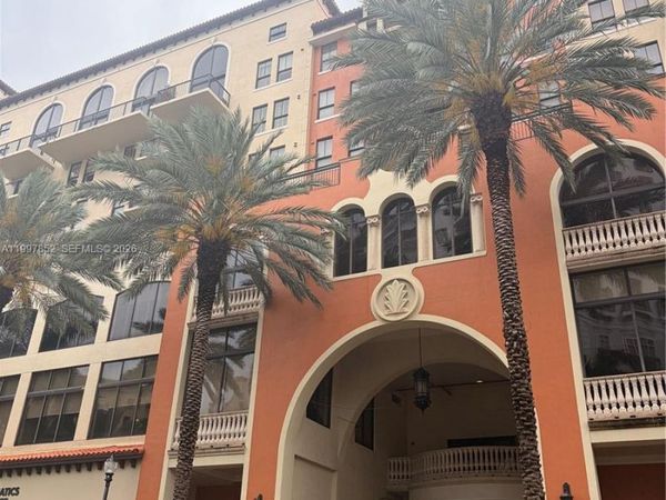 55 Merrick Way, Unit 534, Coral Gables, FL 33134