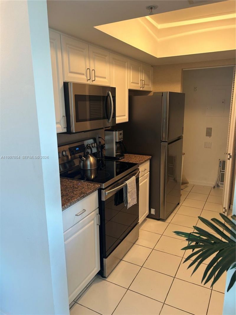 90 Alton Rd, Unit 607, Miami Beach, FL 33139 Photo