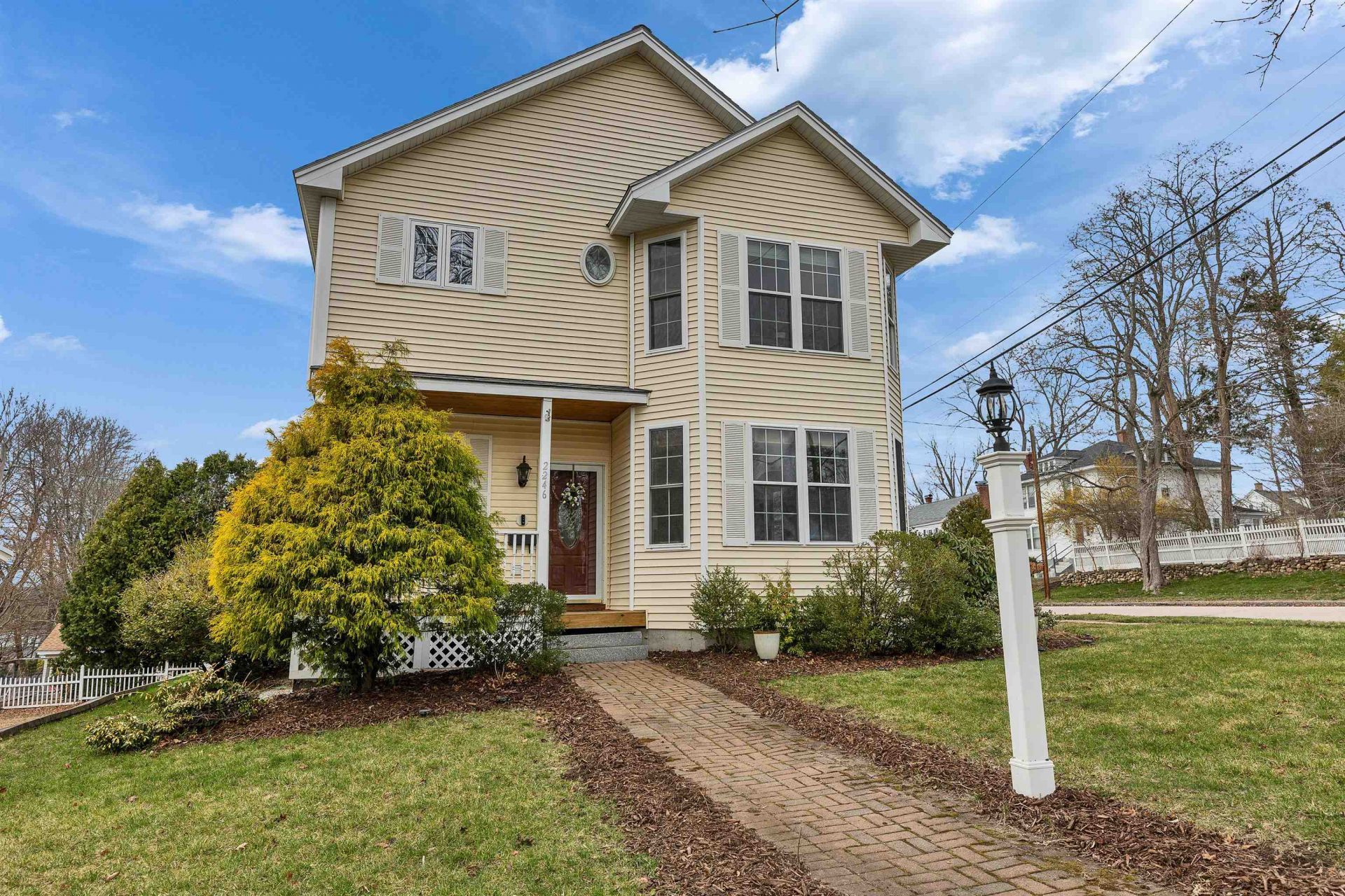 2246 Elm Street Manchester, NH 03104