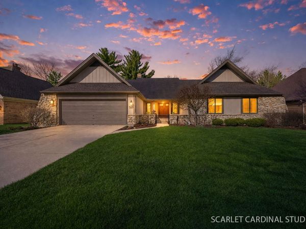 320 Oakwood Court, Wheaton, IL 60189