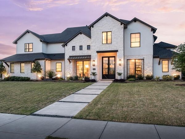 313 Knights Trail , Heath, TX 75032