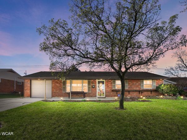 2425 Windsor Drive, Lima, OH 45805