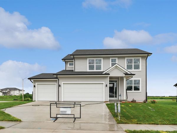 202 Cedar Drive, Gilbert, IA 50105