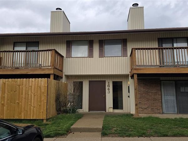 1643 Summer Run Drive, Unit 23, Florissant, MO 63033