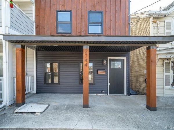 2744 W Main Street , Wappingers Falls, NY 12590