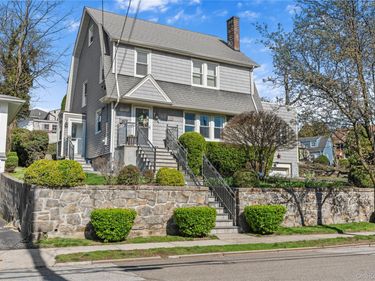 35 Lispenard Avenue , New Rochelle, NY 10801