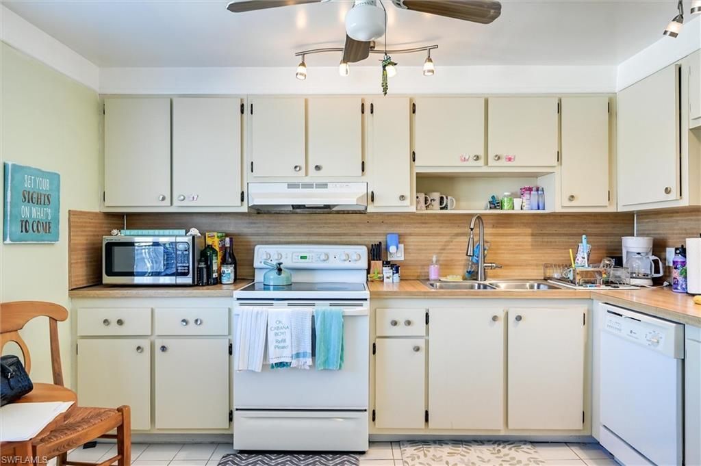 163 Palm Dr , Unit 2874, Naples, FL 34112 Photo