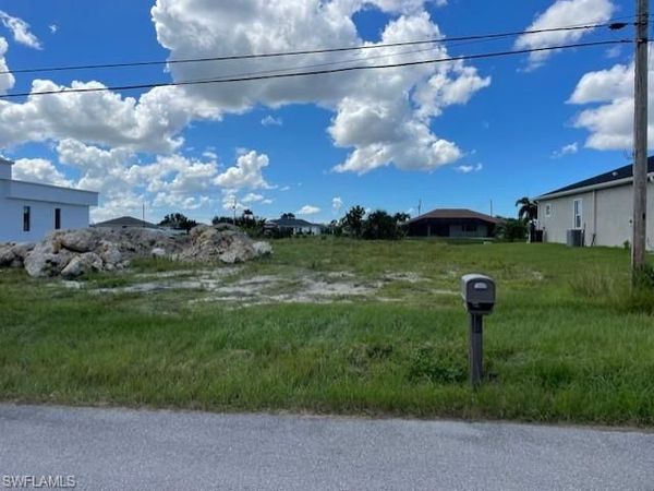 4434 CONNECTION AVE, CAPE CORAL, FL 33993