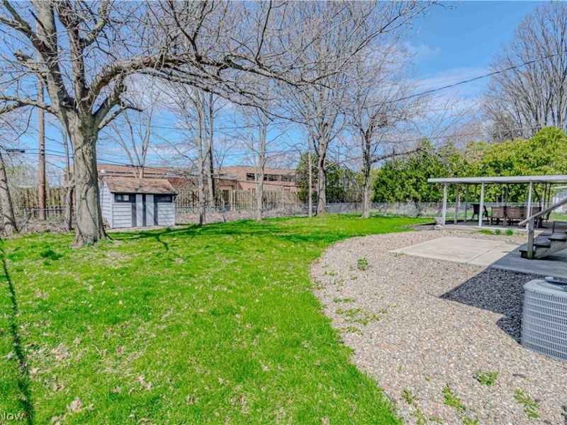 13462 Harper Road, Strongsville, OH 44149 Photo 23