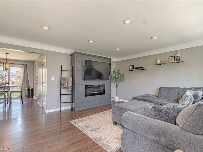 13462 Harper Road, Strongsville, OH 44149 Photo 3