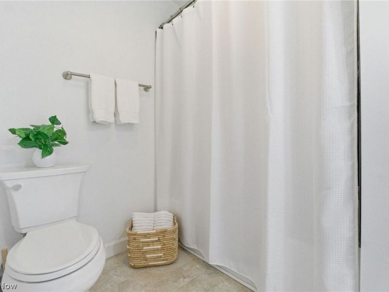 23380 Belmont Drive, Westlake, OH 44145 Photo 22