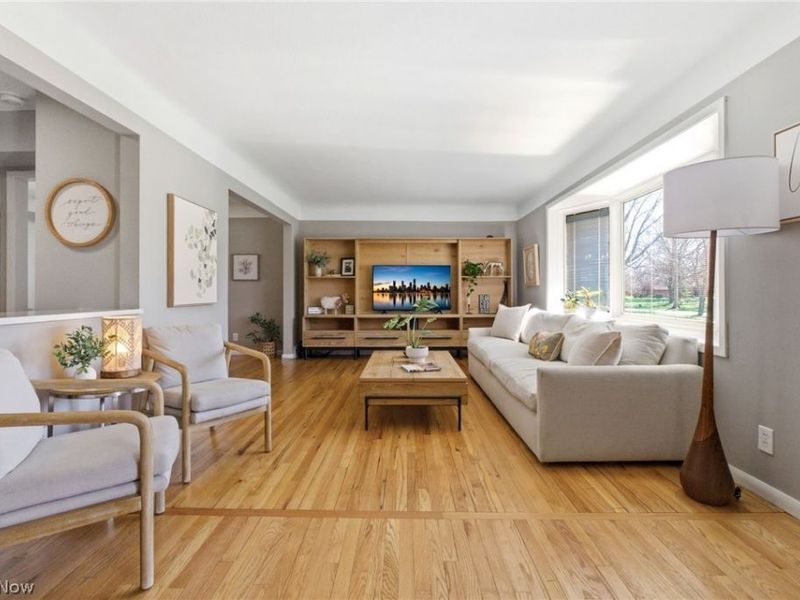 23380 Belmont Drive, Westlake, OH 44145 Photo 4