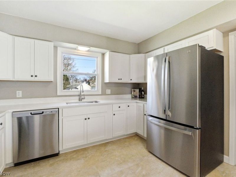 23380 Belmont Drive, Westlake, OH 44145 Photo 7