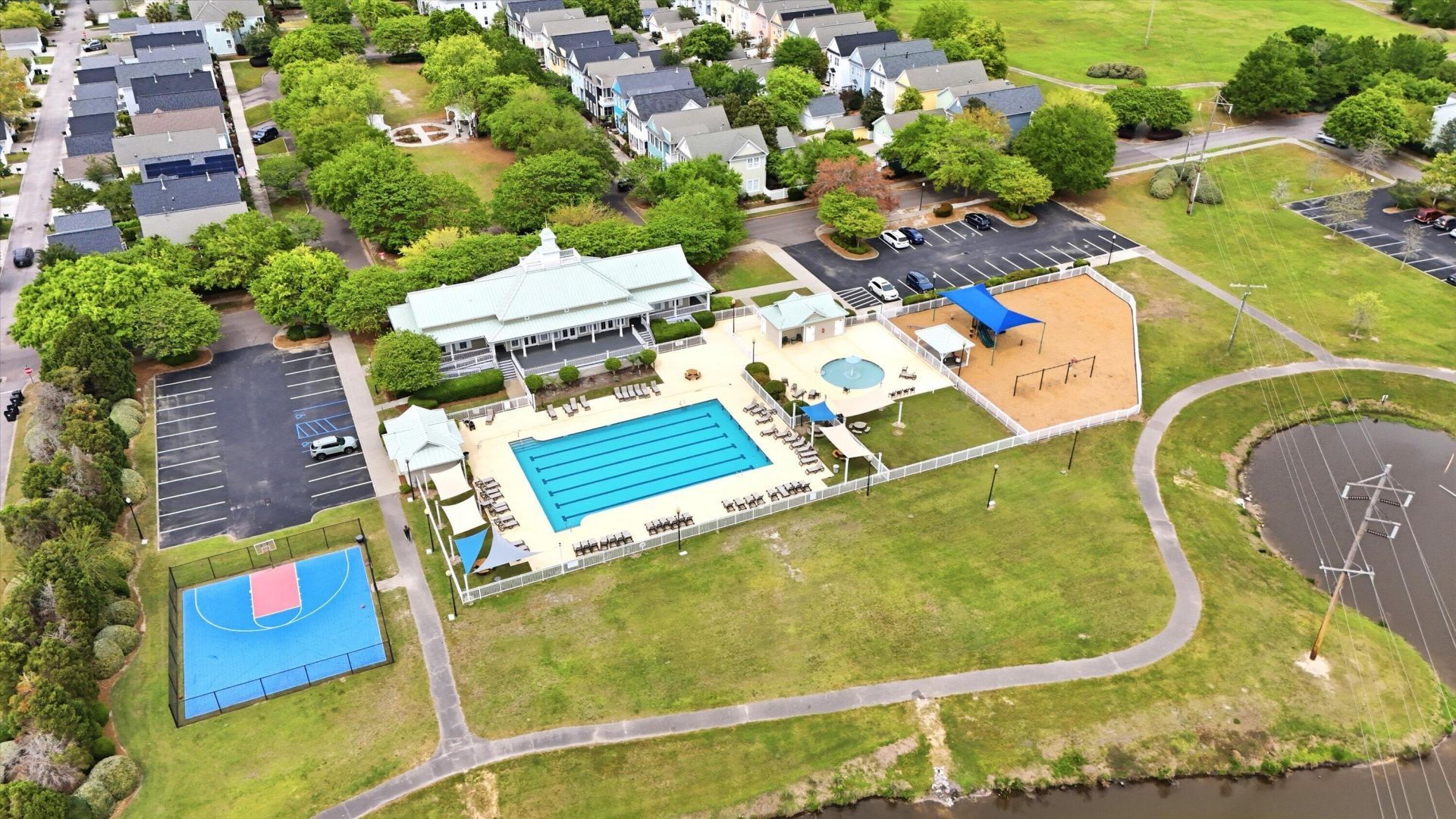 215 Trillium Avenue Photo 35