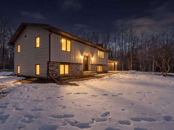 37098 Woodland Drive, Cohasset, MN 55721