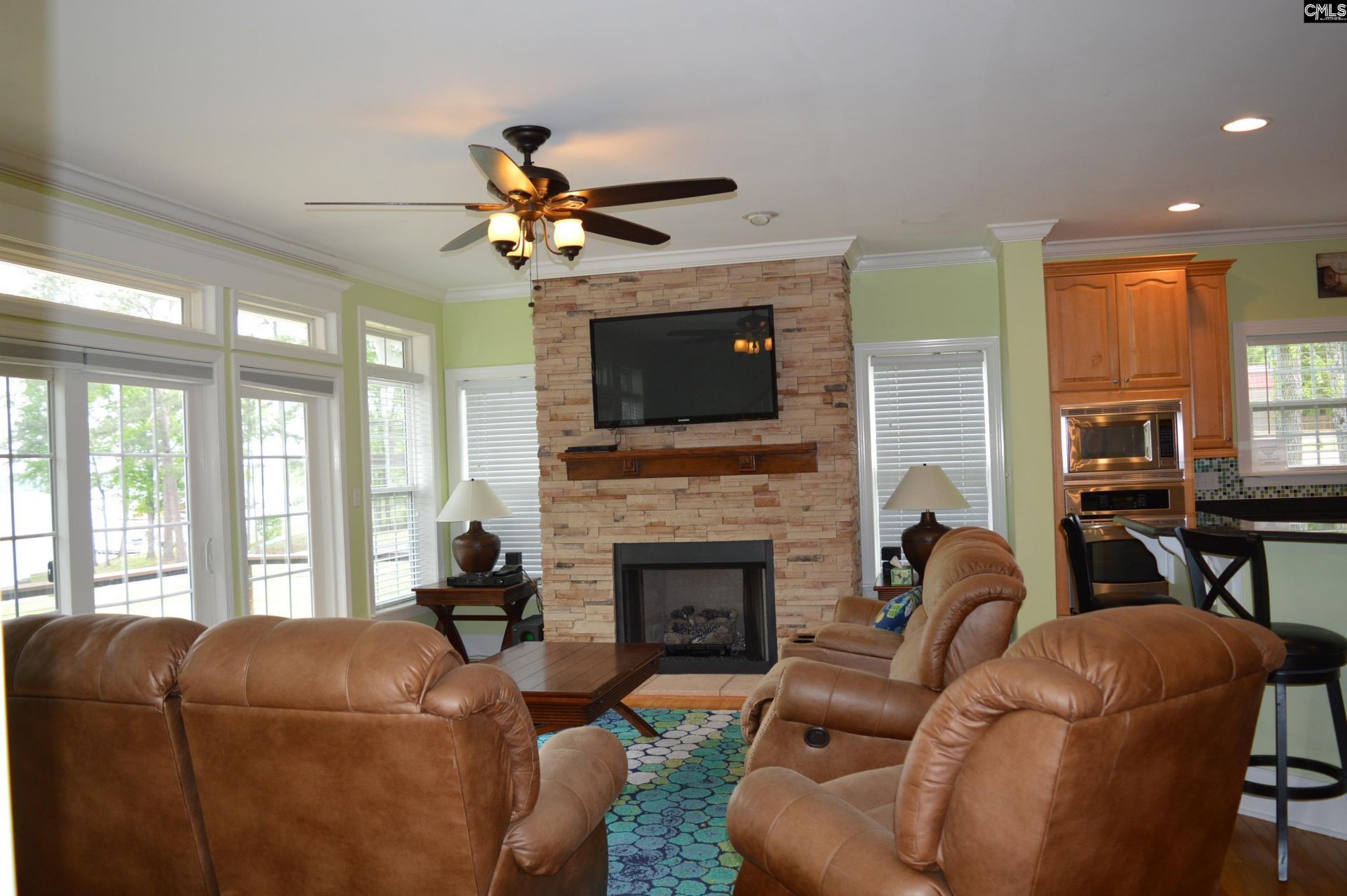 2550 Lake Road  Photo 11