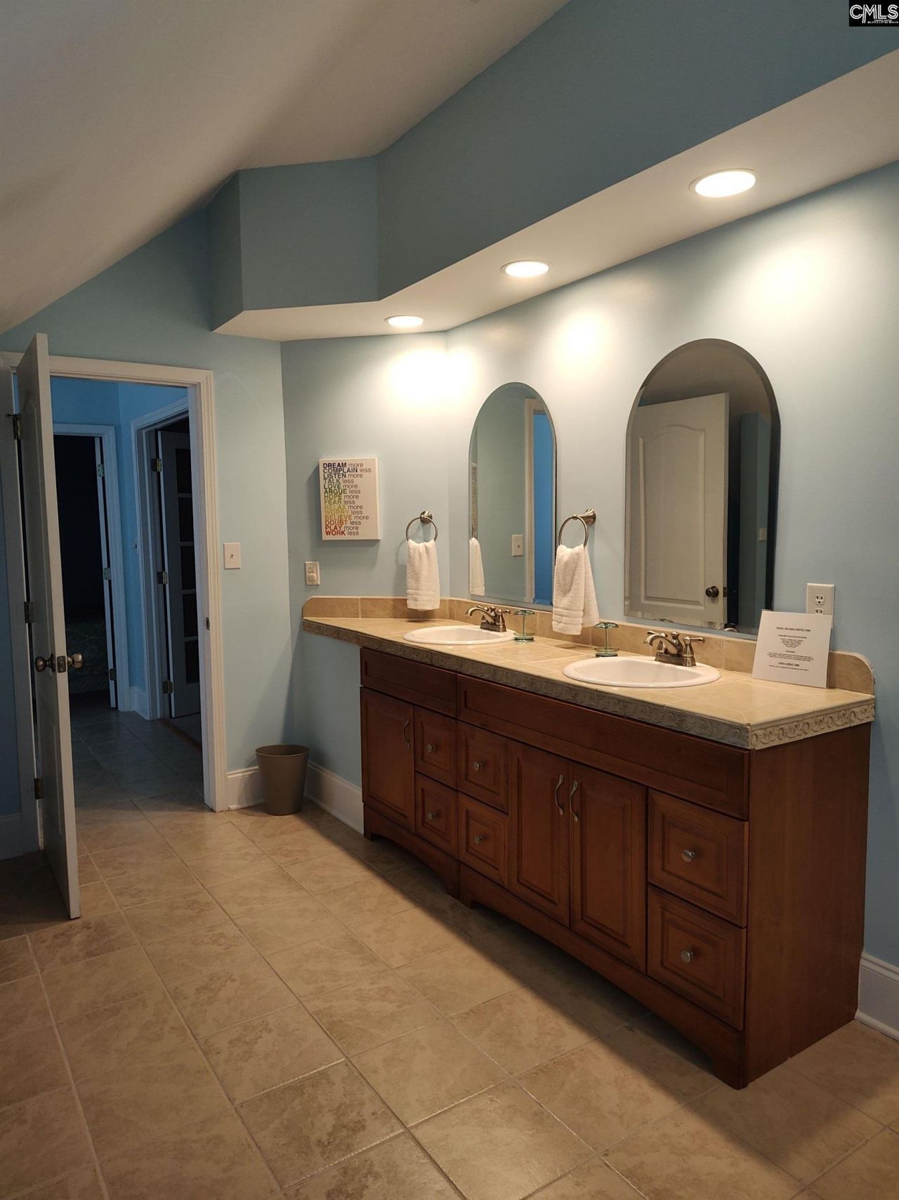 2550 Lake Road  Photo 39