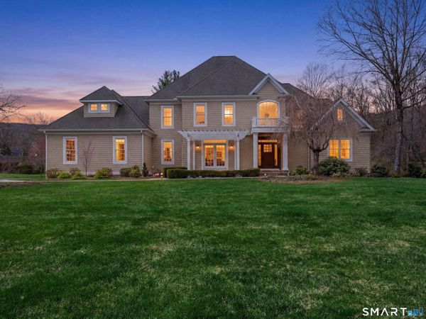 15 Shire , Cheshire, CT 06410