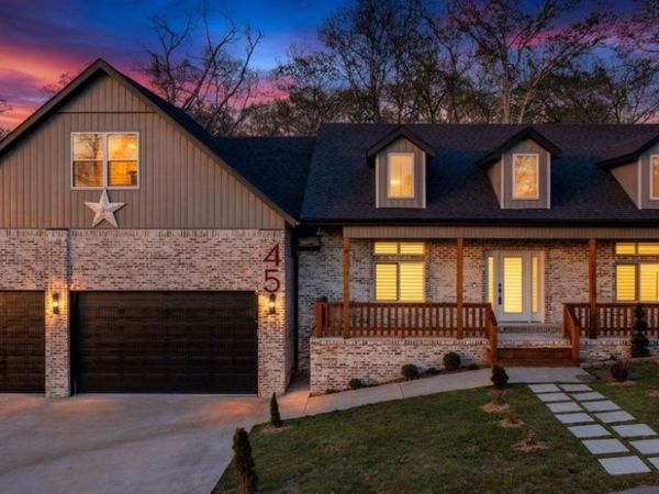 45 Westmorland Drive , Bella Vista, AR 72714