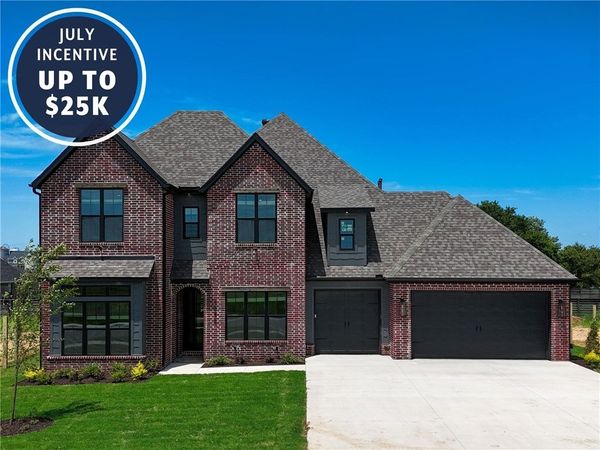 6586 Align Avenue, Springdale, AR 72762