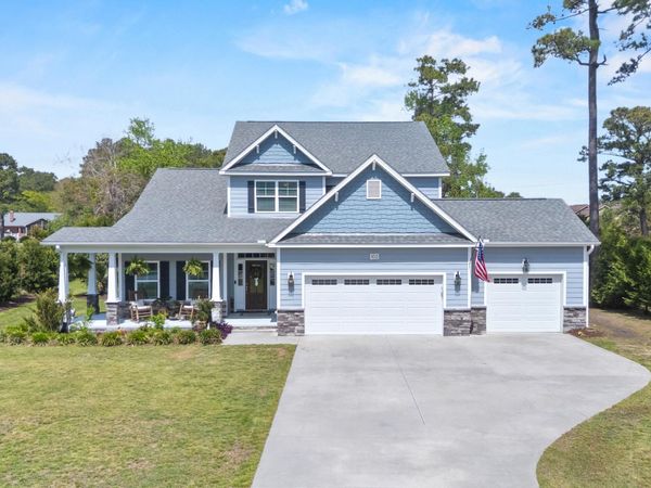 102 Golf Terrace Drive, Hampstead, NC 28443