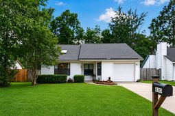 8313 Whitehaven Drive photo 4