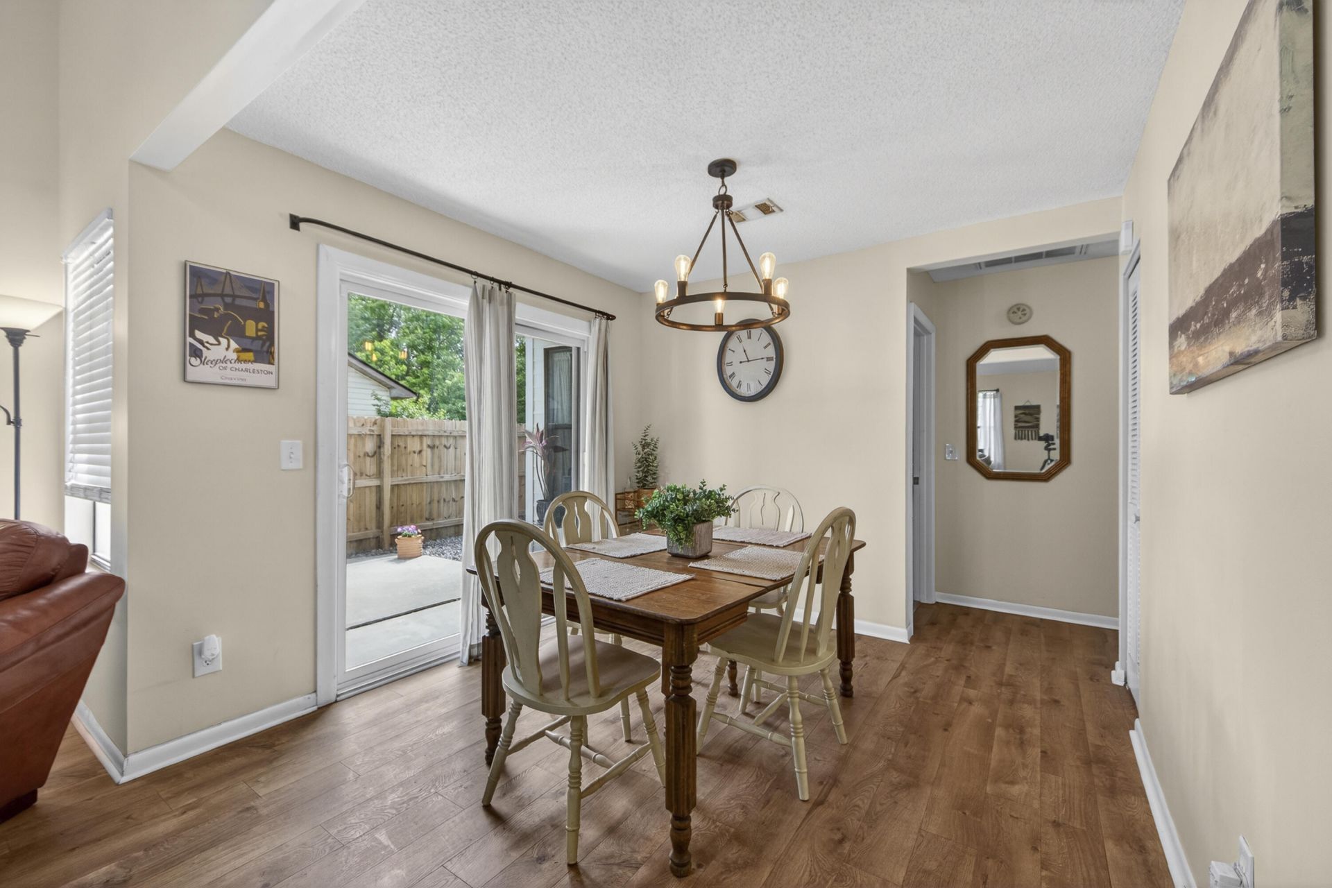 8313 Whitehaven Drive Photo 21