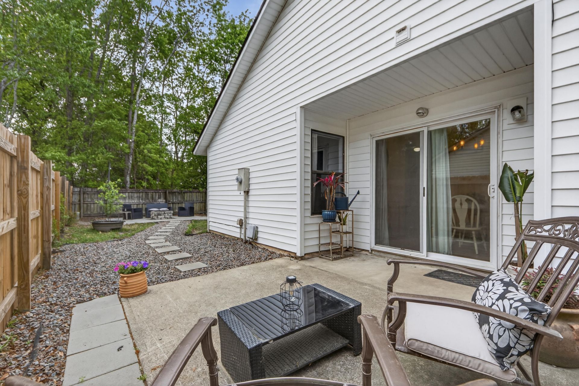 8313 Whitehaven Drive Photo 22