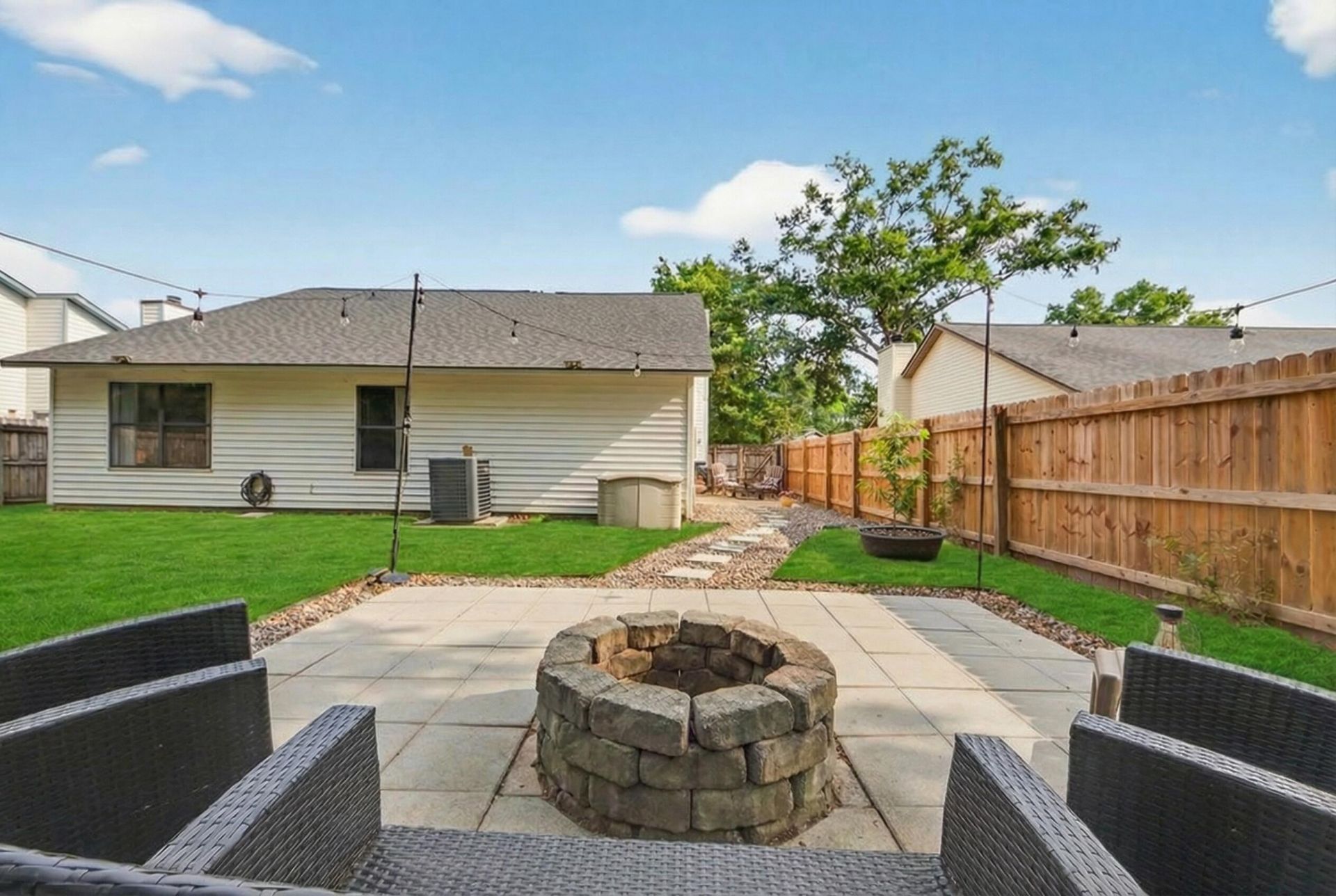 8313 Whitehaven Drive Photo 23