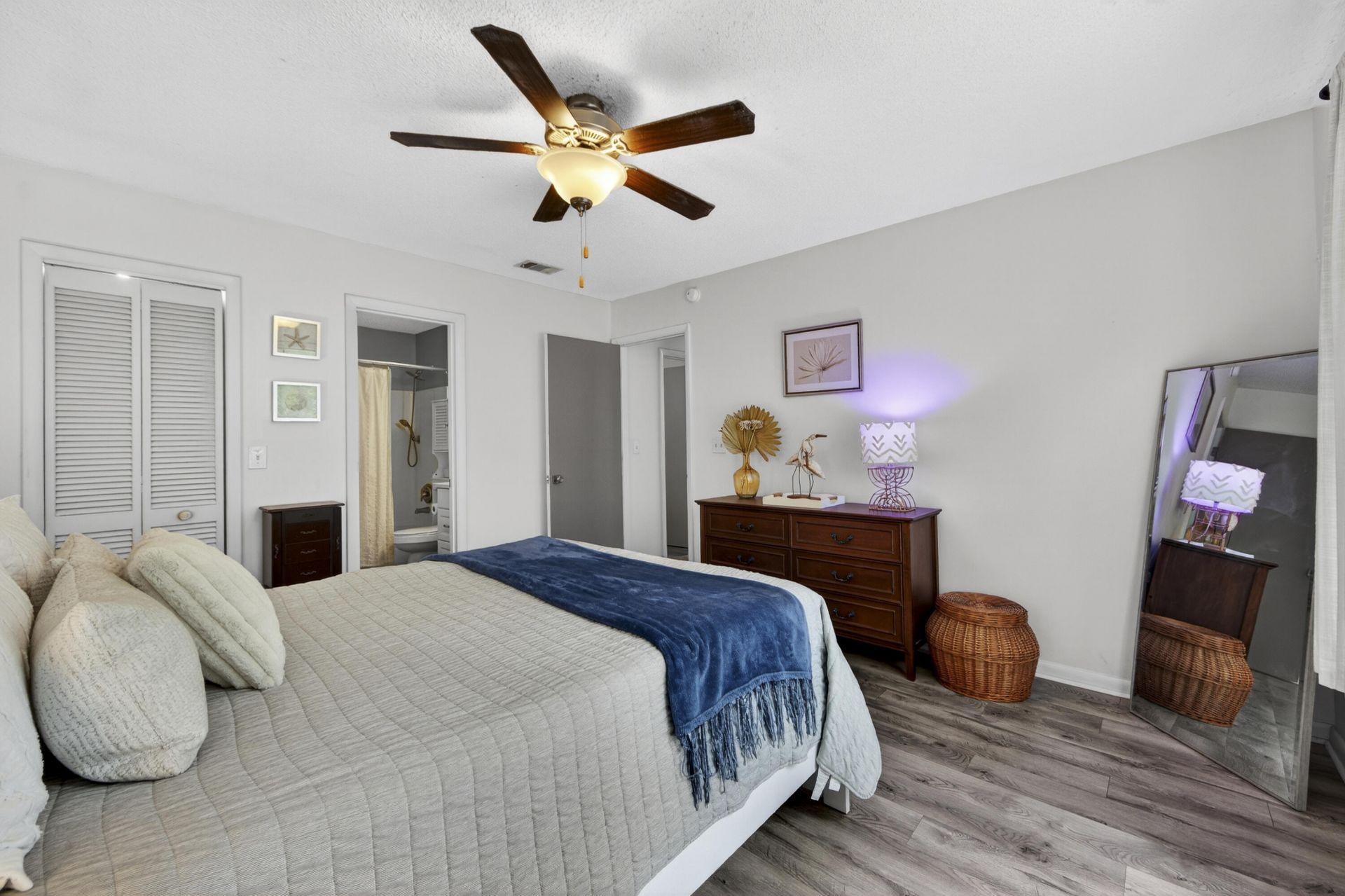 8313 Whitehaven Drive Photo 26