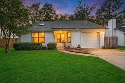 8313 Whitehaven Drive photo 4