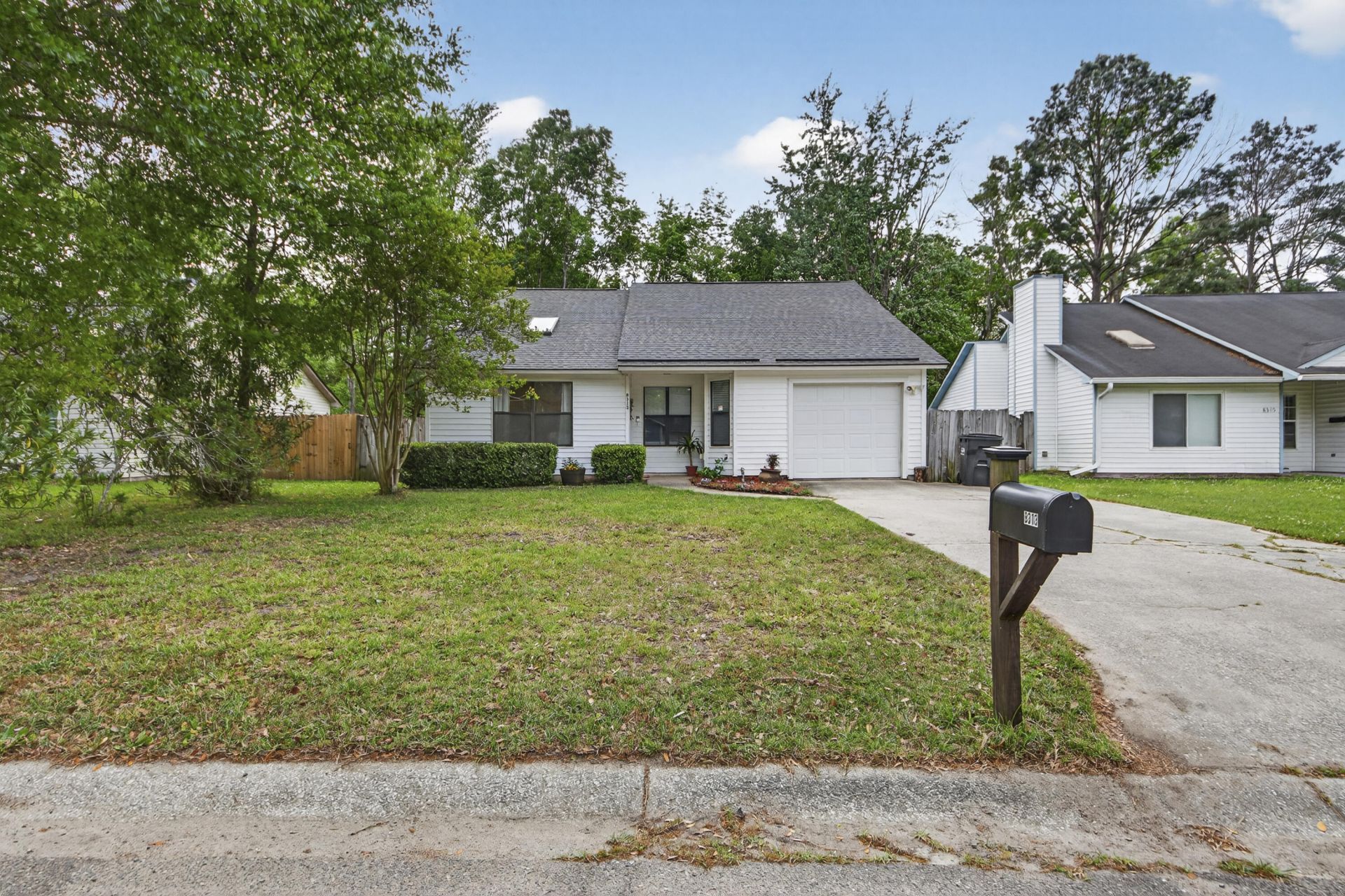 8313 Whitehaven Drive Photo 35