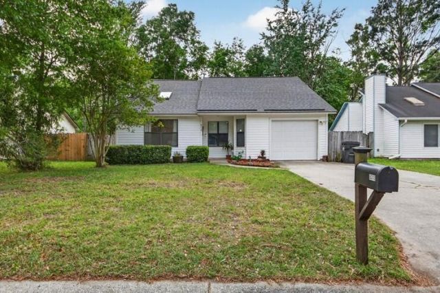8313 Whitehaven Drive Photo 35