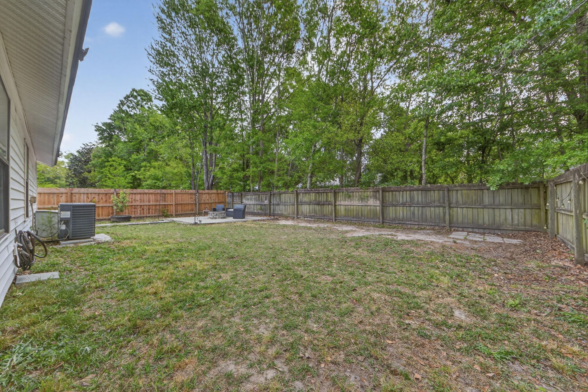 8313 Whitehaven Drive Photo 37