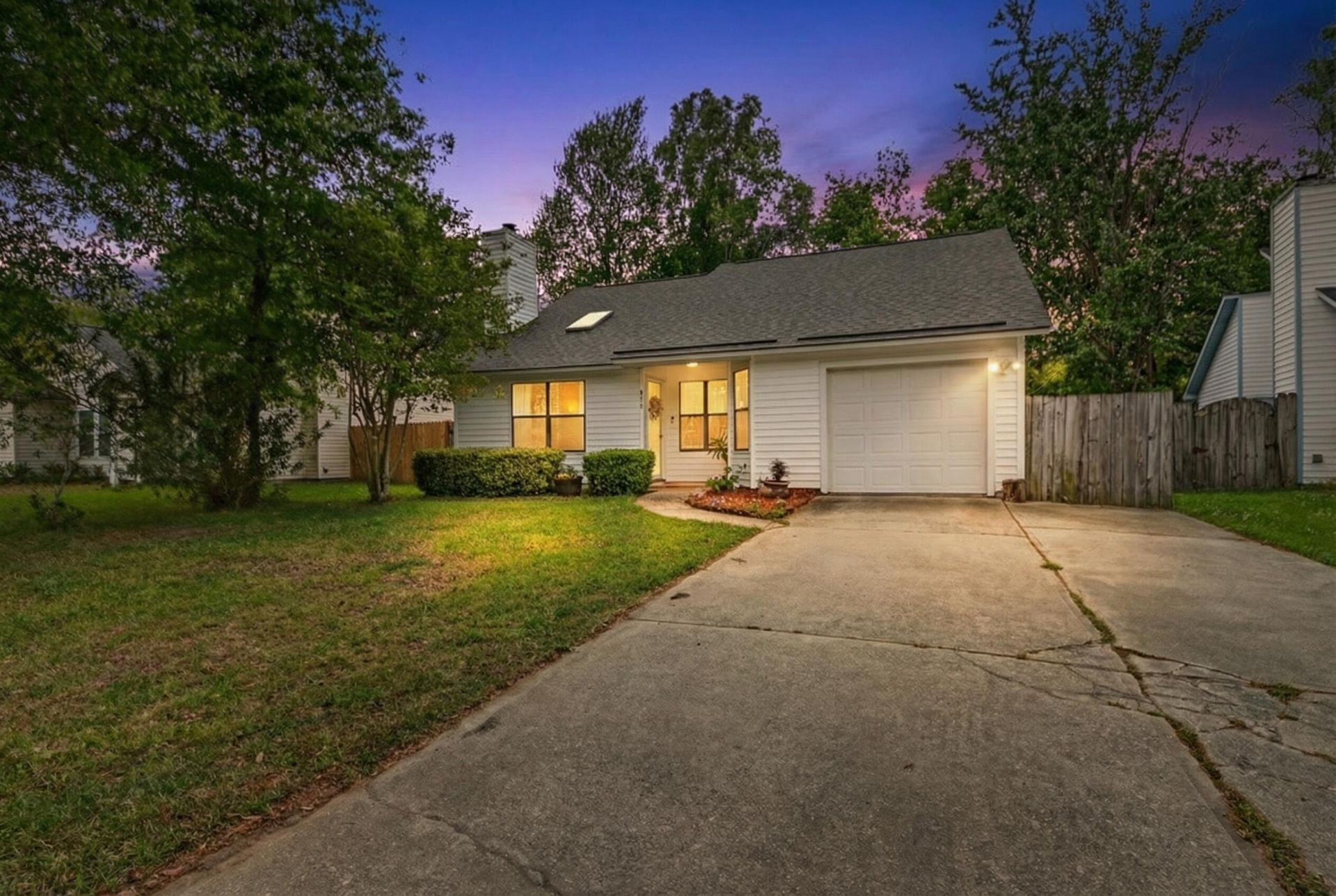 8313 Whitehaven Drive Photo 39