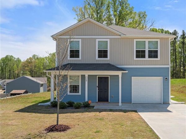 740 Whitney Road , Mocksville, NC 27028