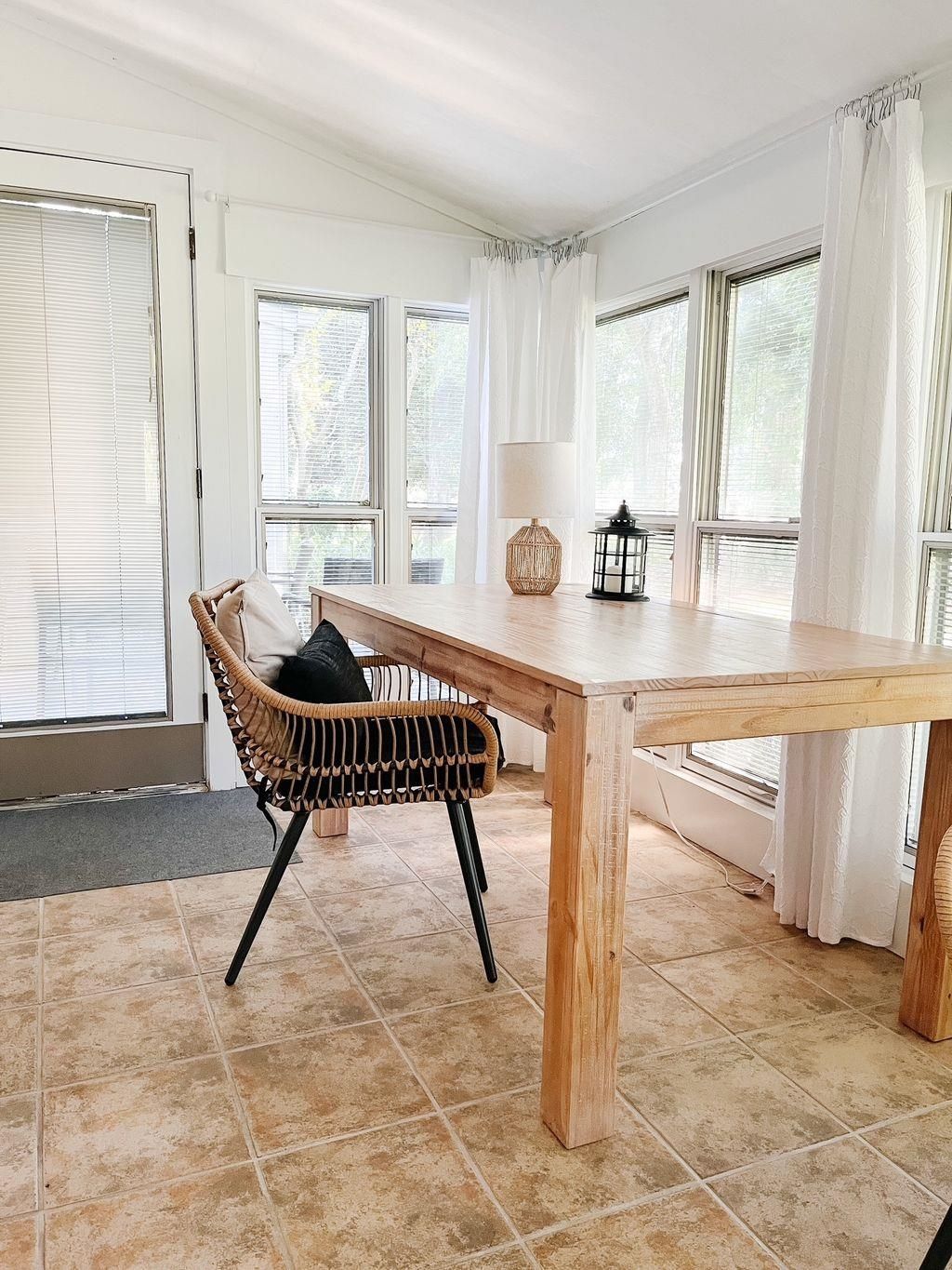 301 Club Circle Photo 20