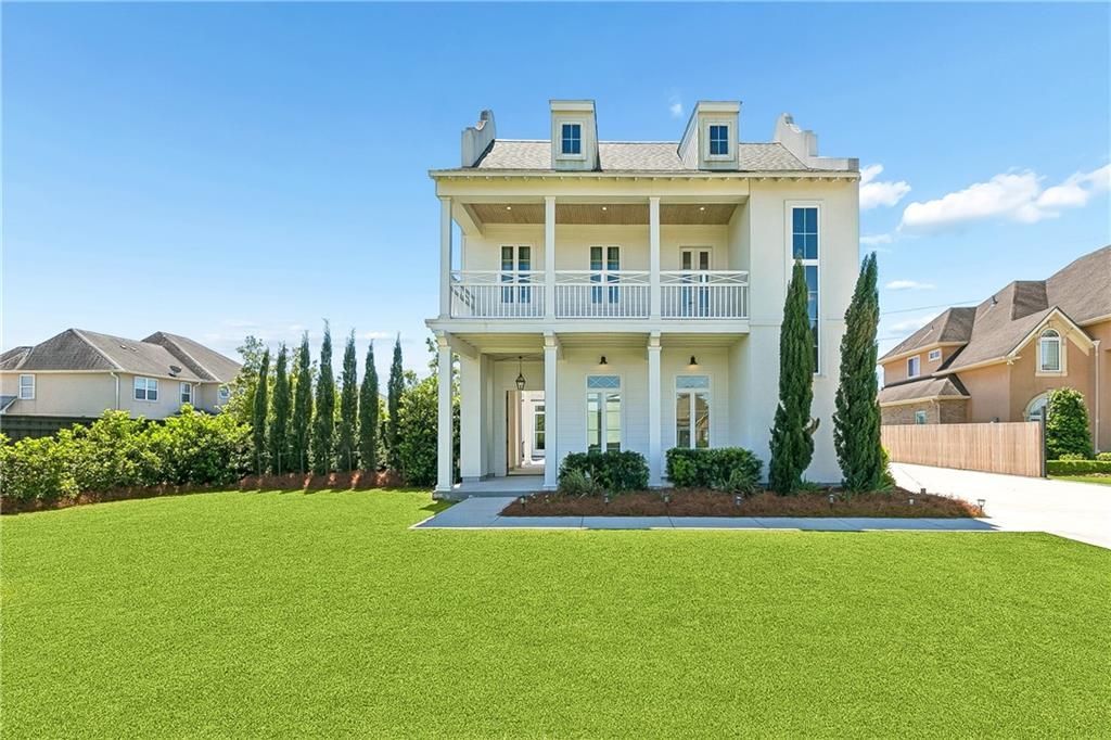 103 MARIGOLD Court, Belle Chasse, LA 70037