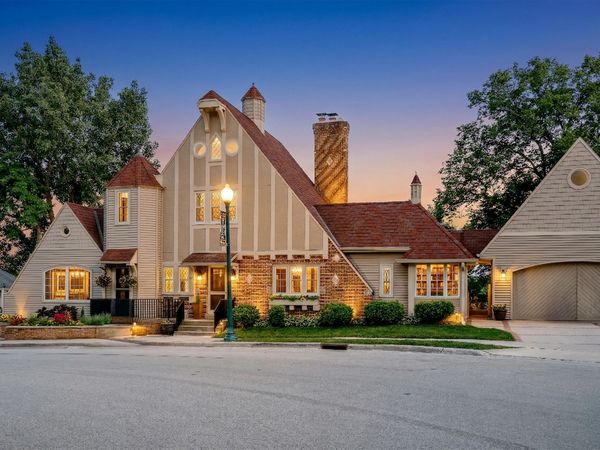 281 S Lake St, Elkhart Lake, WI 53020